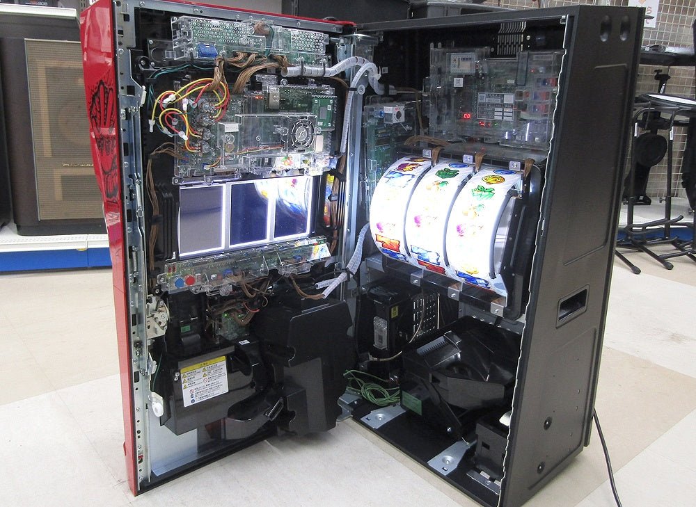 パチスロ実機 大都技研 押忍!番長ZERO コイン不要機付き 家庭用電源対応 ボリューム調節有 スロット - 安心保証・業界最安値の販売 福助